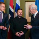 Zelensky vê Witkoff em Oslo: o enviado dos EUA voa para Putin com novas propostas