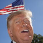 Eleições intercalares nos EUA, Trump ataca El-Sayed no Michigan: “Ele trará hordas de jihadistas para os Estados Unidos”