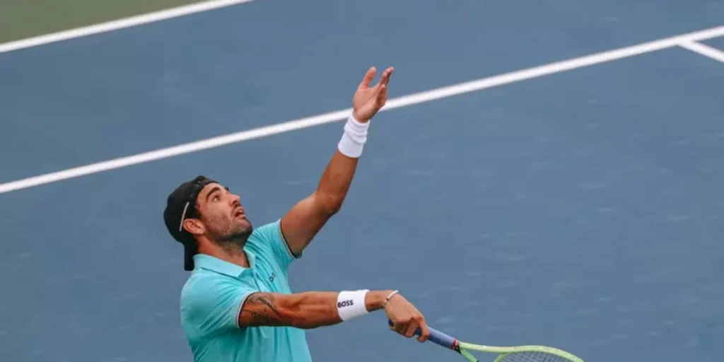 Atp Tokyo, grande Berrettini vence na reviravolta contra Davidovich Fokina e vence as oitavas de final