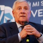 Caros combustíveis, Tajani: «É errado bloquear as autoestradas para que o gasóleo não desça»