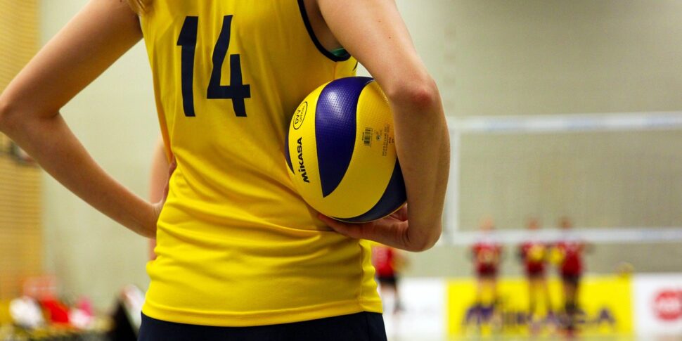 Ginásios escolares a clubes desportivos, luz verde sem perder verbas do Pnrr e sem alterar o uso pretendido