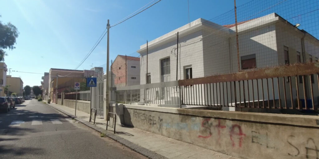 Messina: “Quando é que a escola da Torre Faro, encerrada desde março, reabrirá?”