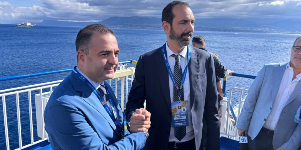 Nasce a Agência do Estreito Único para a Mobilidade: Minniti se tornará o aeroporto Reggio Calabria - Messina VÍDEO
