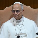 Papa Leão telefona a Putin durante sua hospitalização: pedido de trégua para ajuda e evacuações em Oleshky