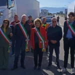 «Só pão e veneno: só veneno». Os padeiros de Sibaritide levantam a voz