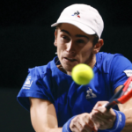 Xangai, Arnaldi vence Tomic e desafia Fritz. Darderi encontra Tsitsipas